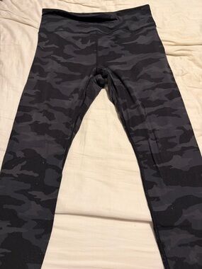 Athleta Black & Gray Camo Leggings